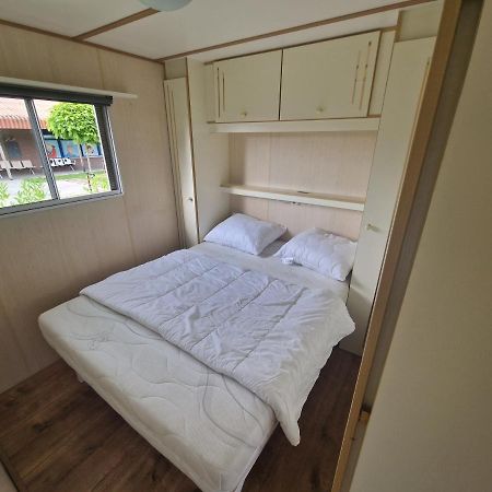Chalet Veenmeer Tynaarlo Екстериор снимка